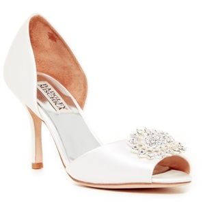 Badgley Mischka Lacie D'Orsay Peep-Toe Pump | 6